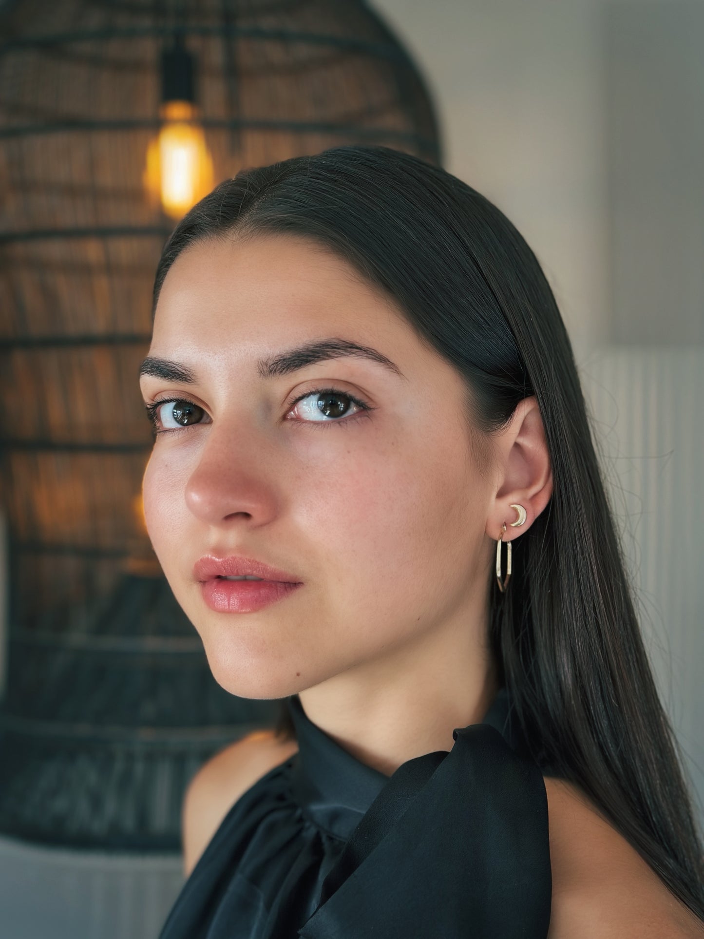 Luna - 9ct Moon Studs
