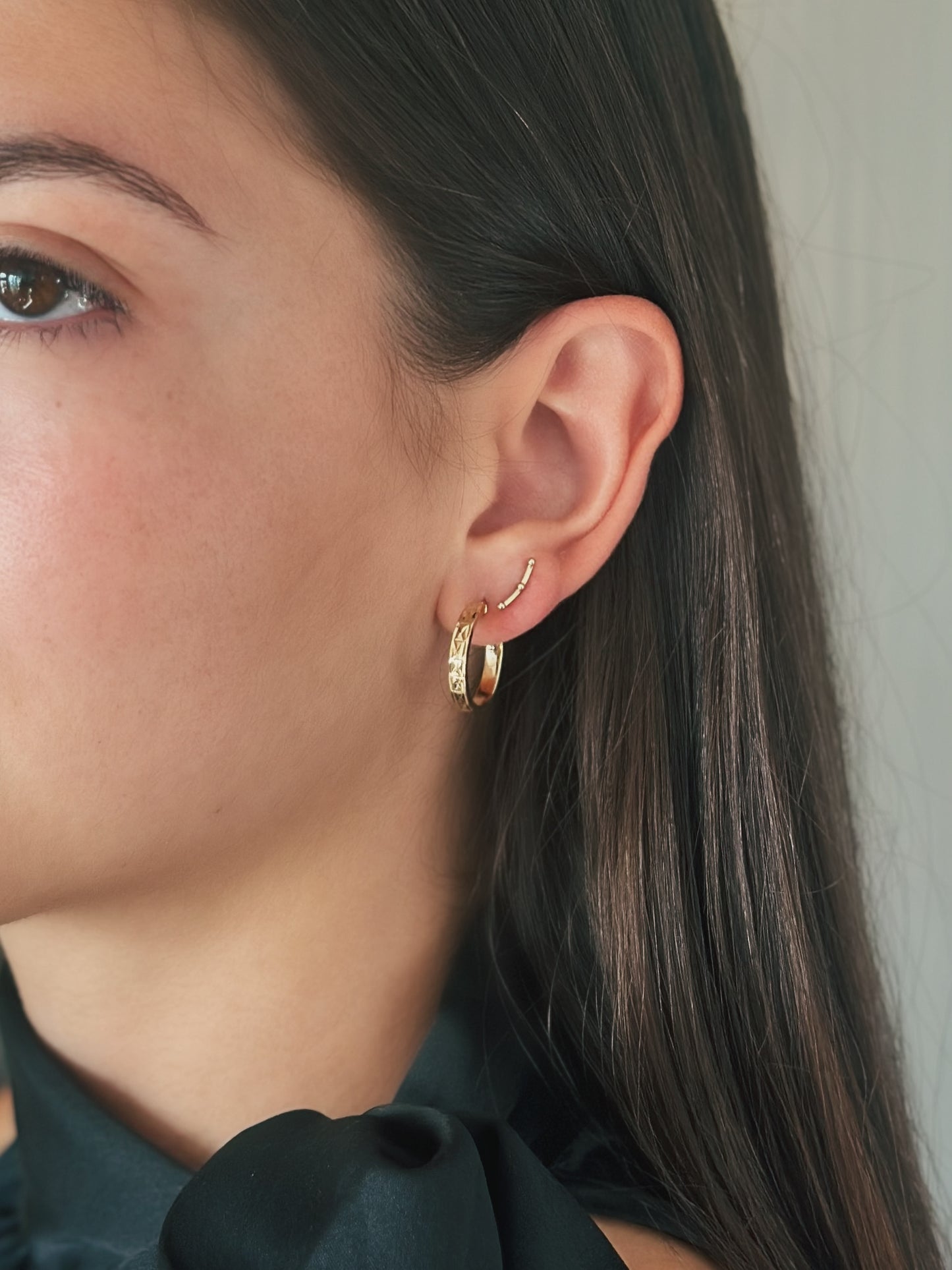 Nala - 9ct Flat Hoops