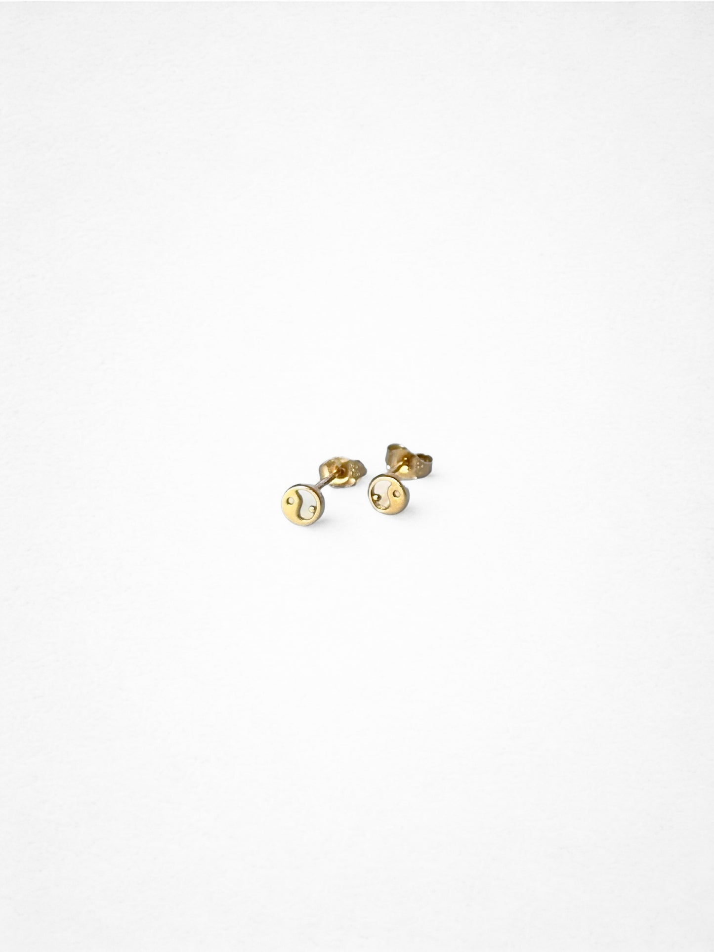 Amani - 9ct Yin Yang Studs
