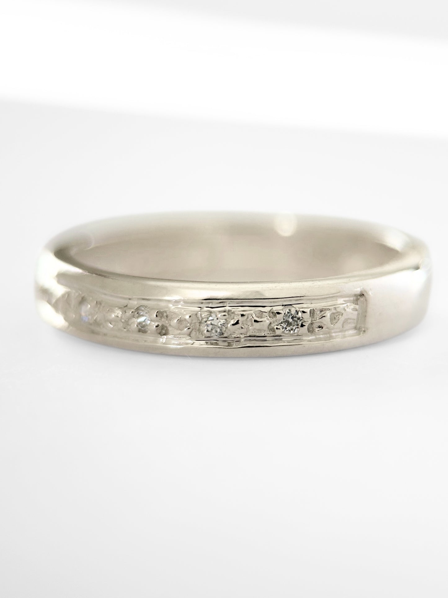 Naara - Stacking Dress Ring