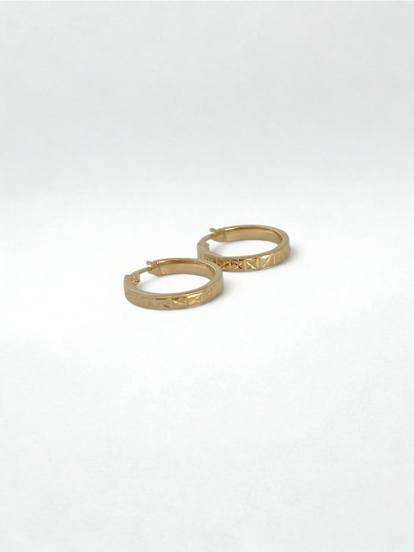 Nala - 9ct Flat Hoops