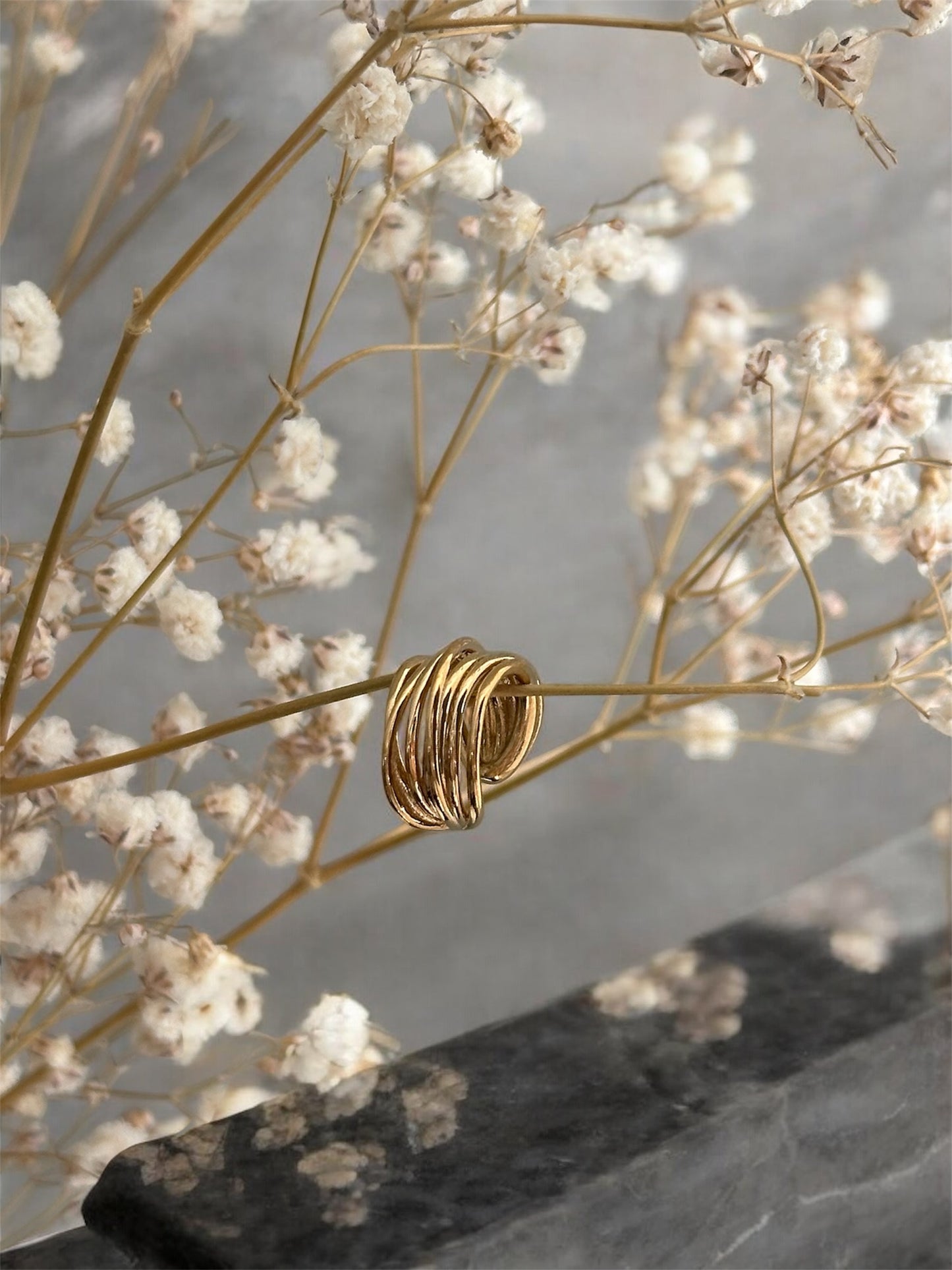 Nina - Swirl Ear Cuff