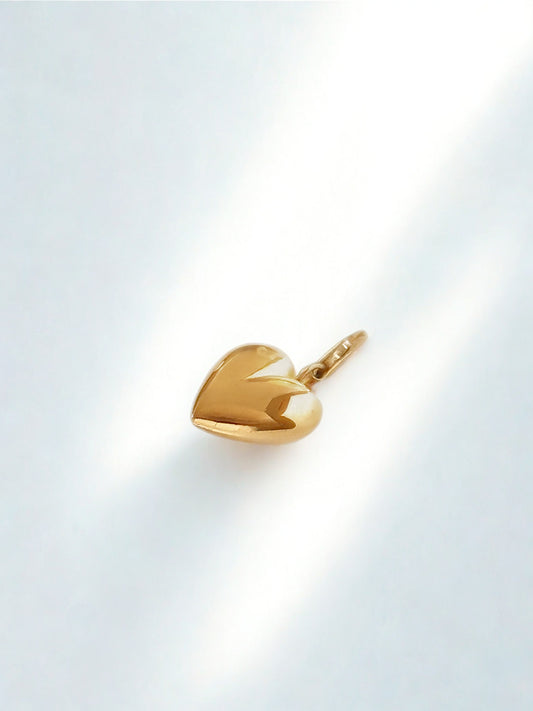 Amara – Bonded Puffy Heart Pendant