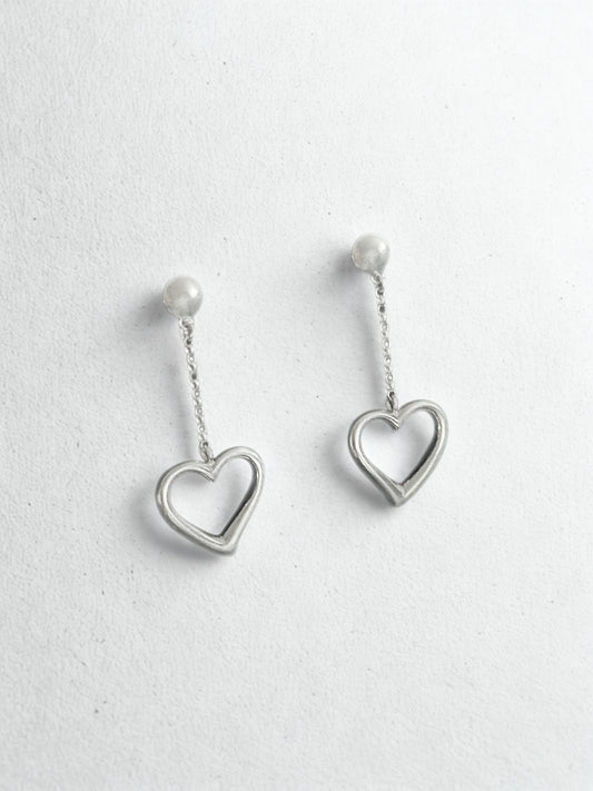 Asha - Dangling Heart Studs