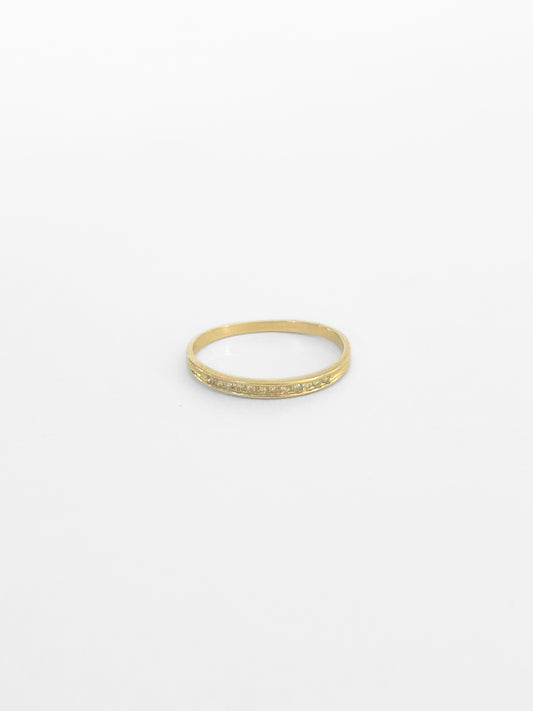 Gabriela - Elegant Stacking