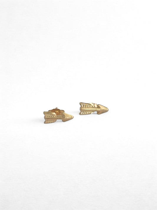 Love's Arrow - 9ct Studs